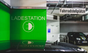 Elektromobilität (im Bild: Ladestation für E-Fahrzeuge) Elektromobilität (im Bild: Ladestation für E-Fahrzeuge)